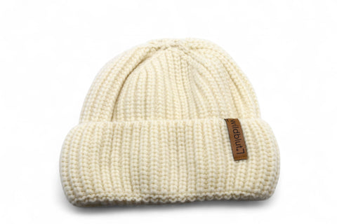 Sehr schöne und hochwertige Strickmütze aus 100 % feinster Merinowolle, gefertigt in Deutschland. Farbe Beige