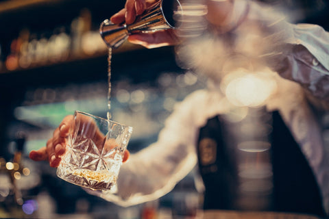 In unserem Ladenlokal in Wenholthausen / Eslohe, finden Sie eine kleine aber feine Auswahl an Gin, Whisky, Likören, Bränden und Spirituosen. 