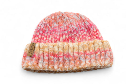 Sehr schöne und hochwertige Strickmütze in der Farbe Multicolor Rosa-Pink gefertigt in Deutschland. 